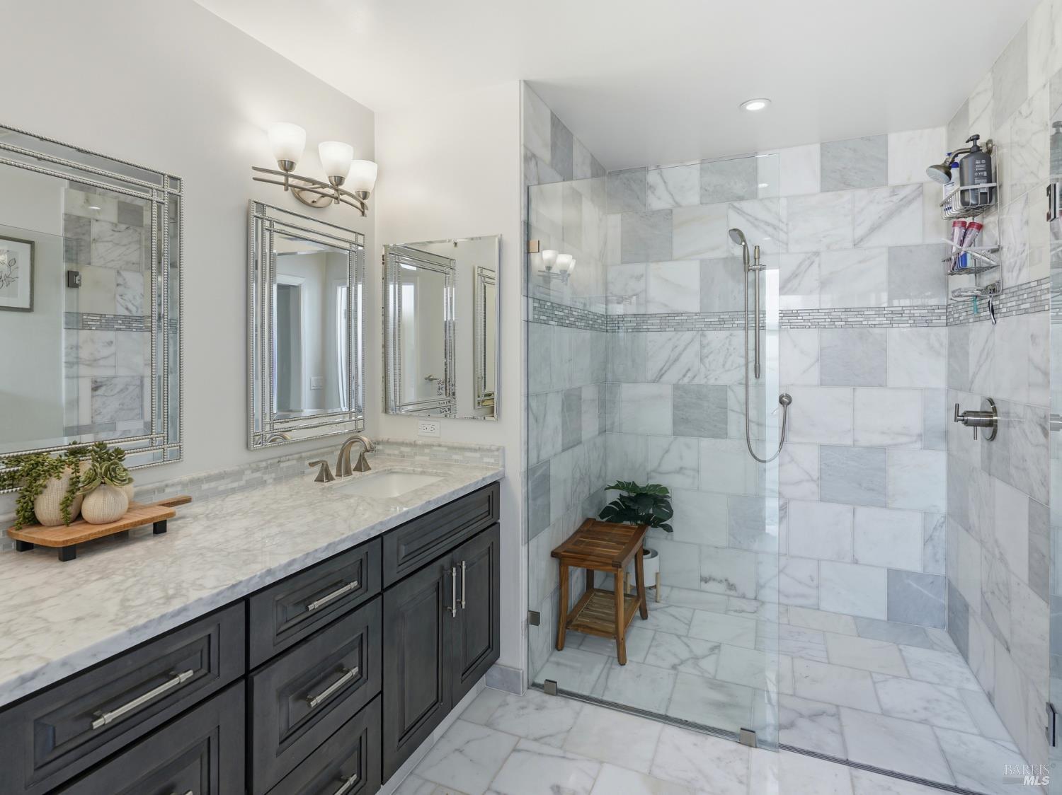 14 Villa Place Novato CA 94945