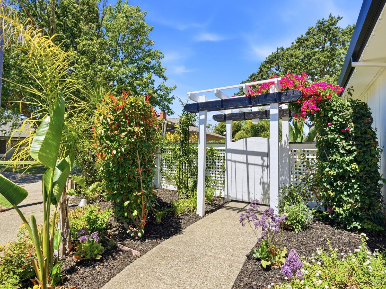 14 Villa Place Novato CA 94945
