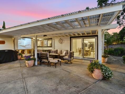 14 Villa Place Novato CA 94945
