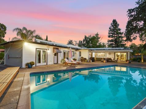 14 Villa Place Novato CA 94945