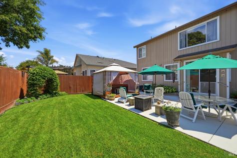 1925 Blue Sky Lane Santa Rosa CA 95407