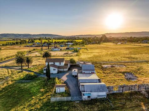 2710 Knob Hill Road Sonoma CA 95476