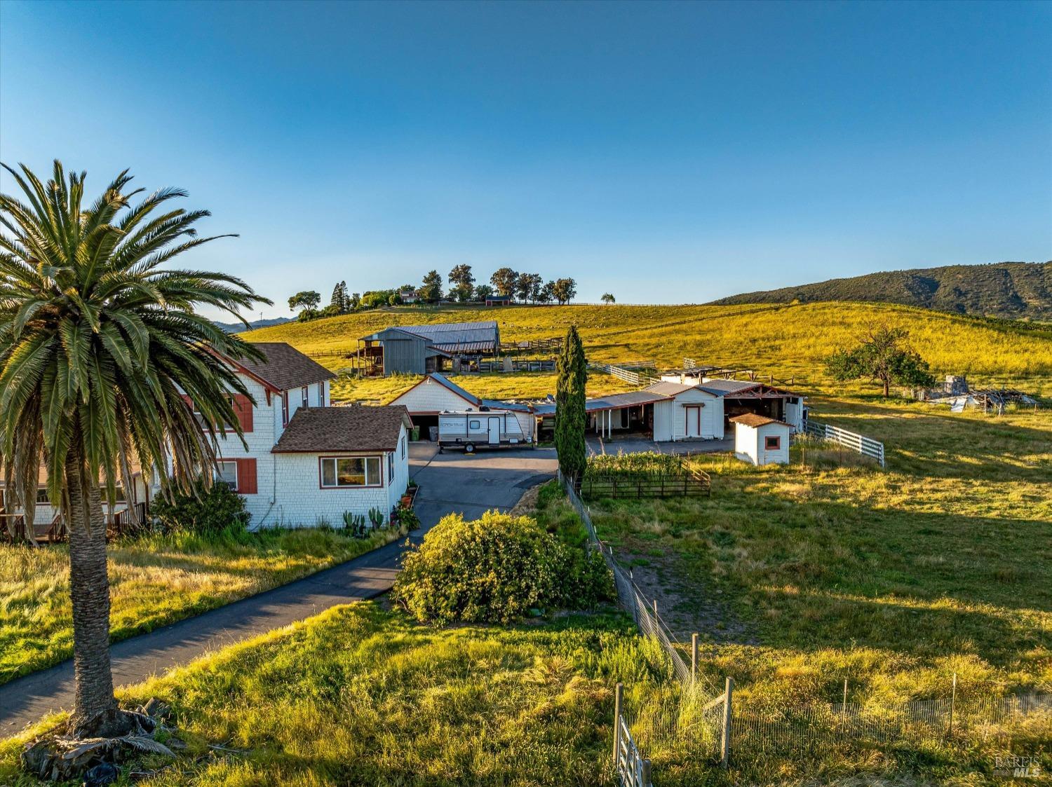 2710 Knob Hill Road Sonoma CA 95476
