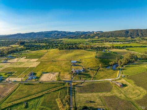 2710 Knob Hill Road Sonoma CA 95476