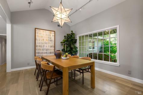 33 Rancheria Road Kentfield CA 94904