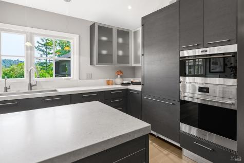 33 Rancheria Road Kentfield CA 94904