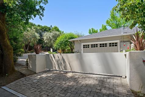 33 Rancheria Road Kentfield CA 94904