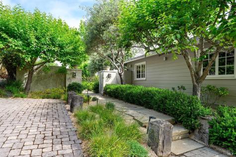 33 Rancheria Road Kentfield CA 94904