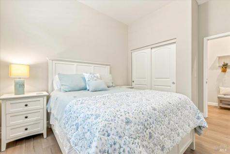 1604 Wildflower Way Rohnert Park CA 94928