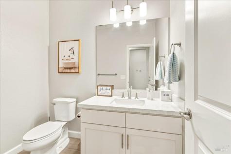 1604 Wildflower Way Rohnert Park CA 94928