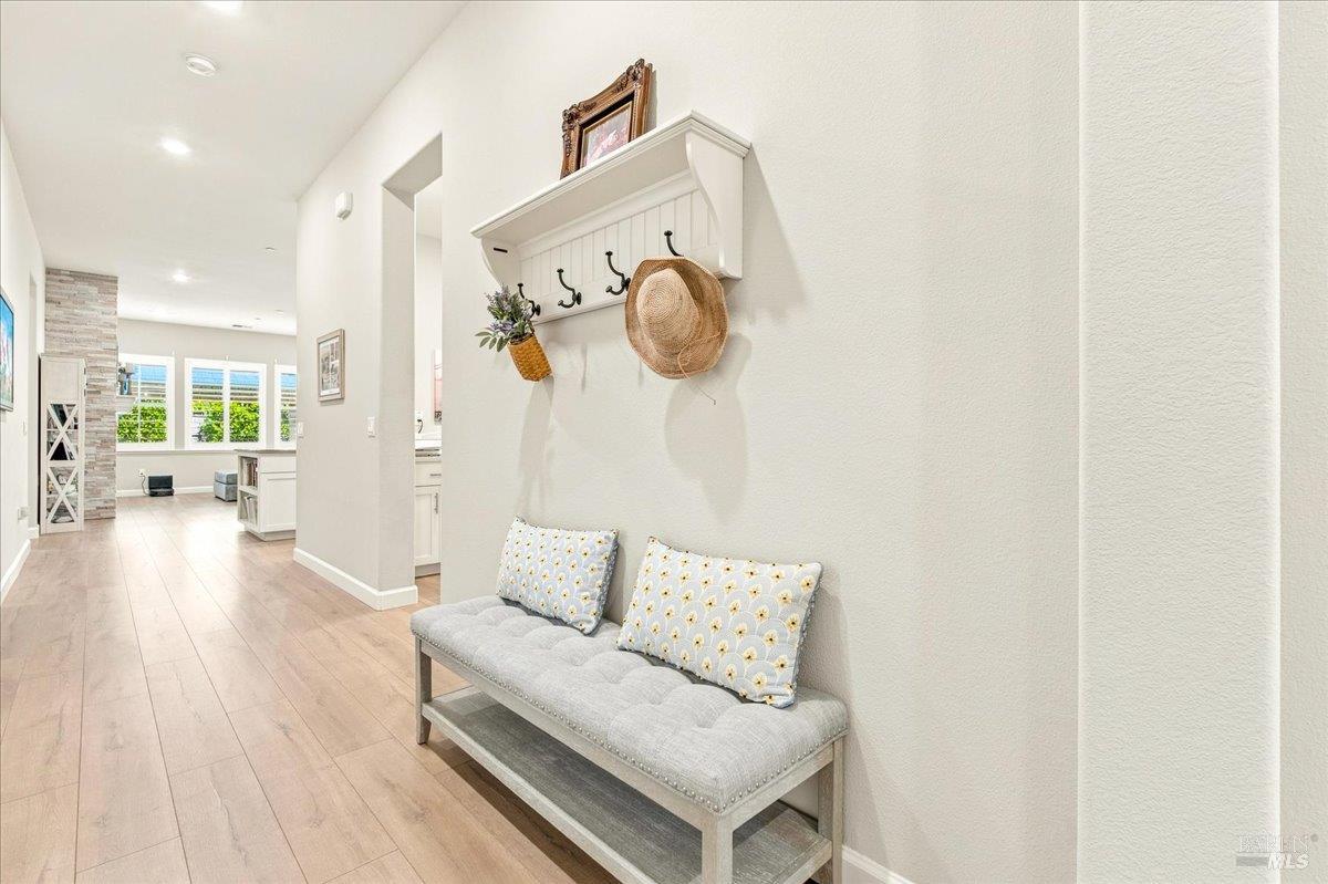 1604 Wildflower Way Rohnert Park CA 94928