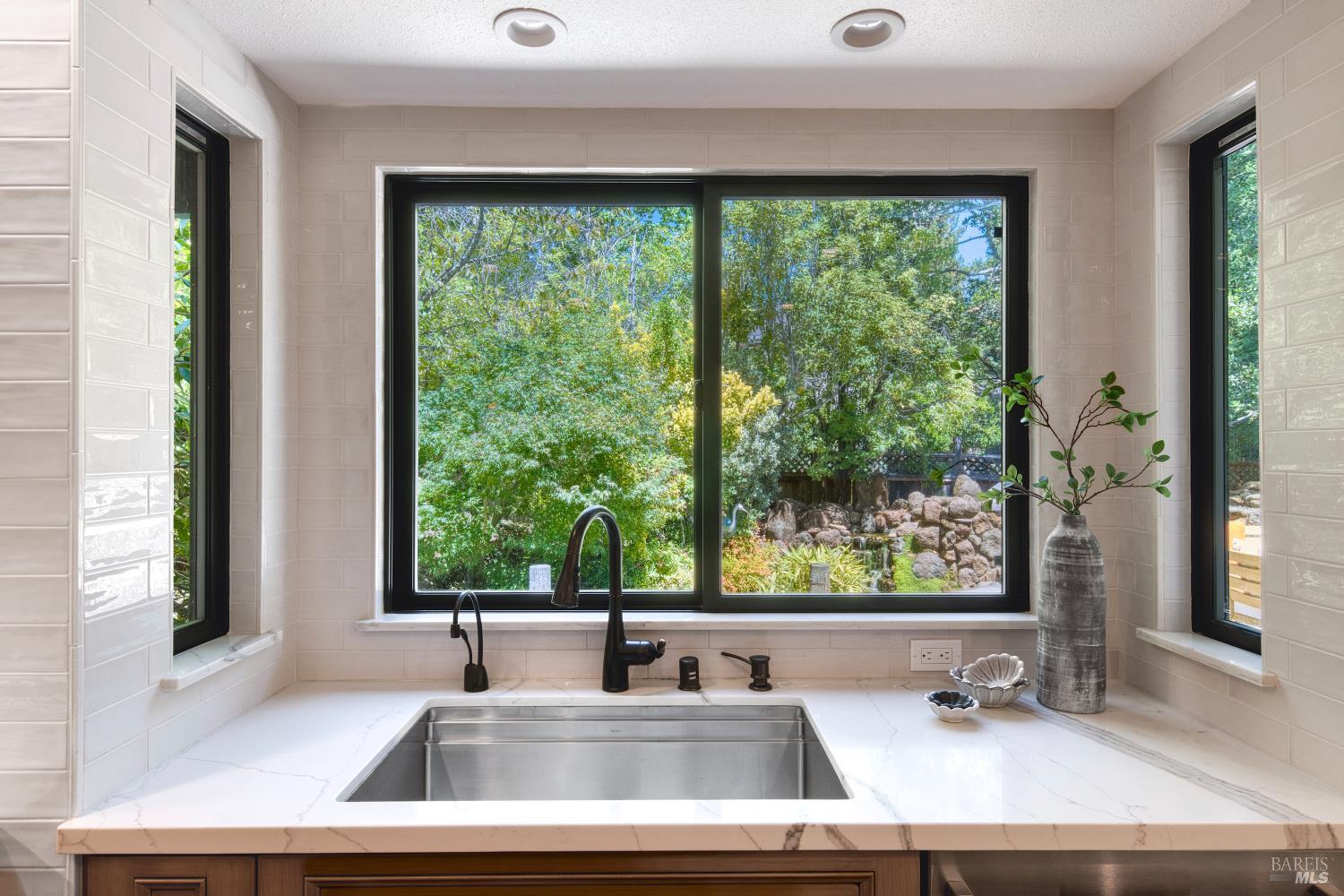 8 Racquet Court Novato CA 94947