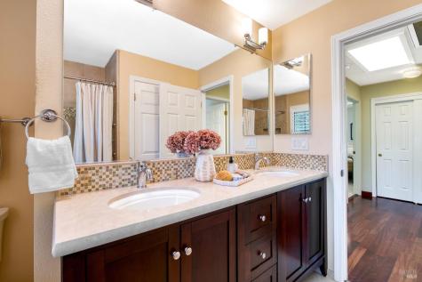 8 Racquet Court Novato CA 94947