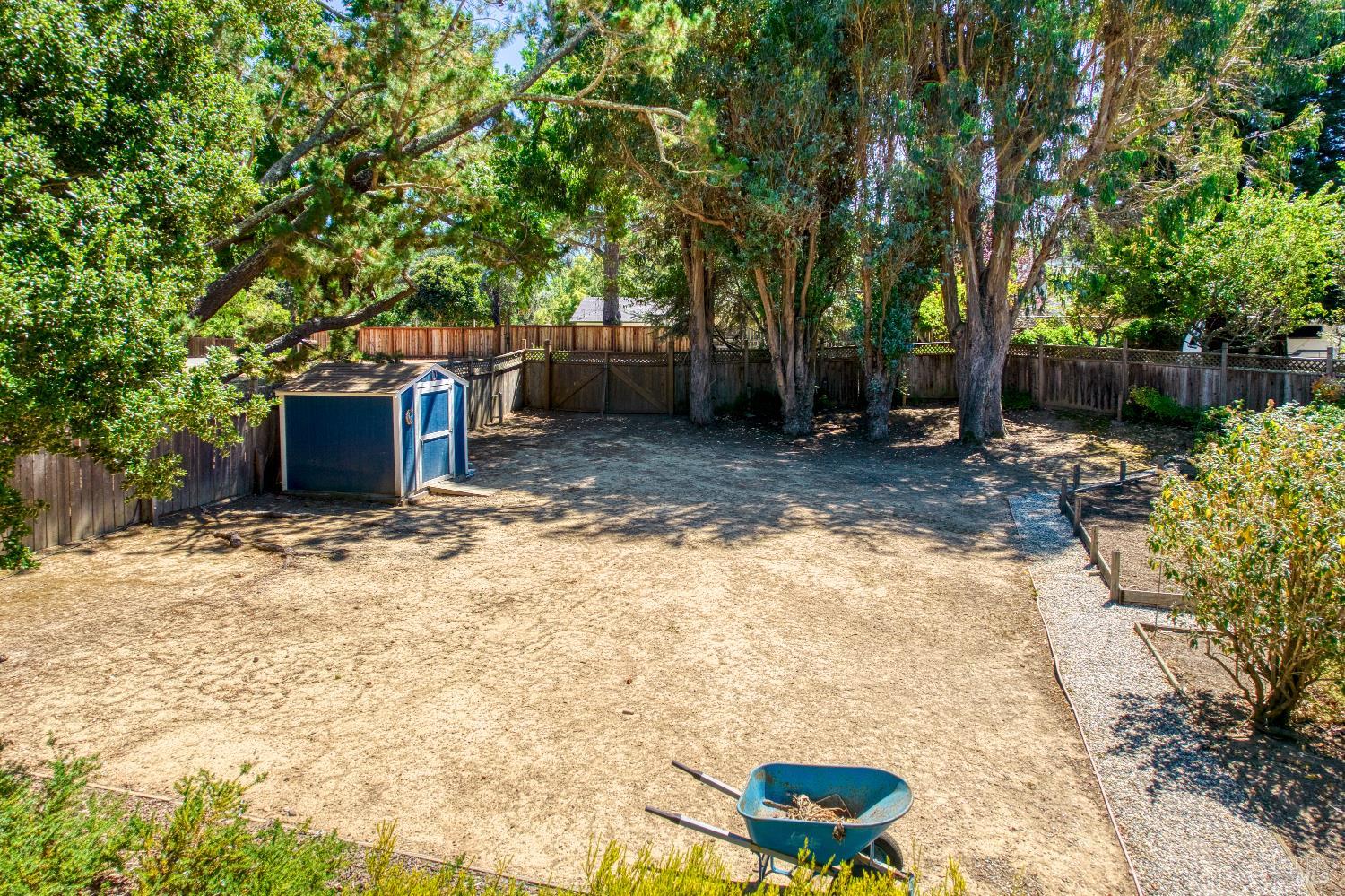 8 Racquet Court Novato CA 94947