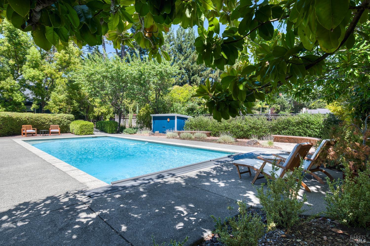 8 Racquet Court Novato CA 94947
