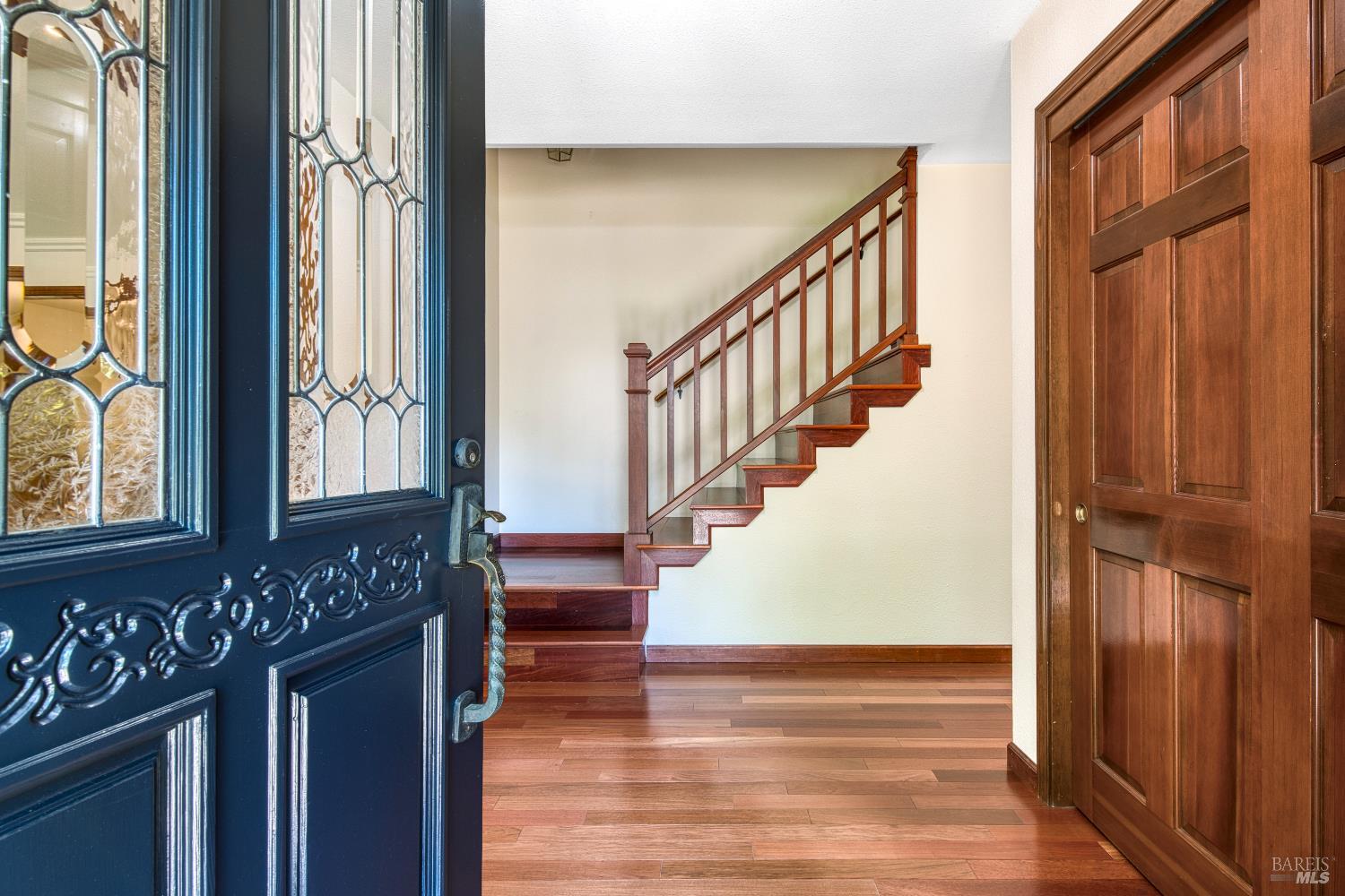 8 Racquet Court Novato CA 94947