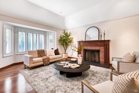 8 Racquet Court Novato CA 94947