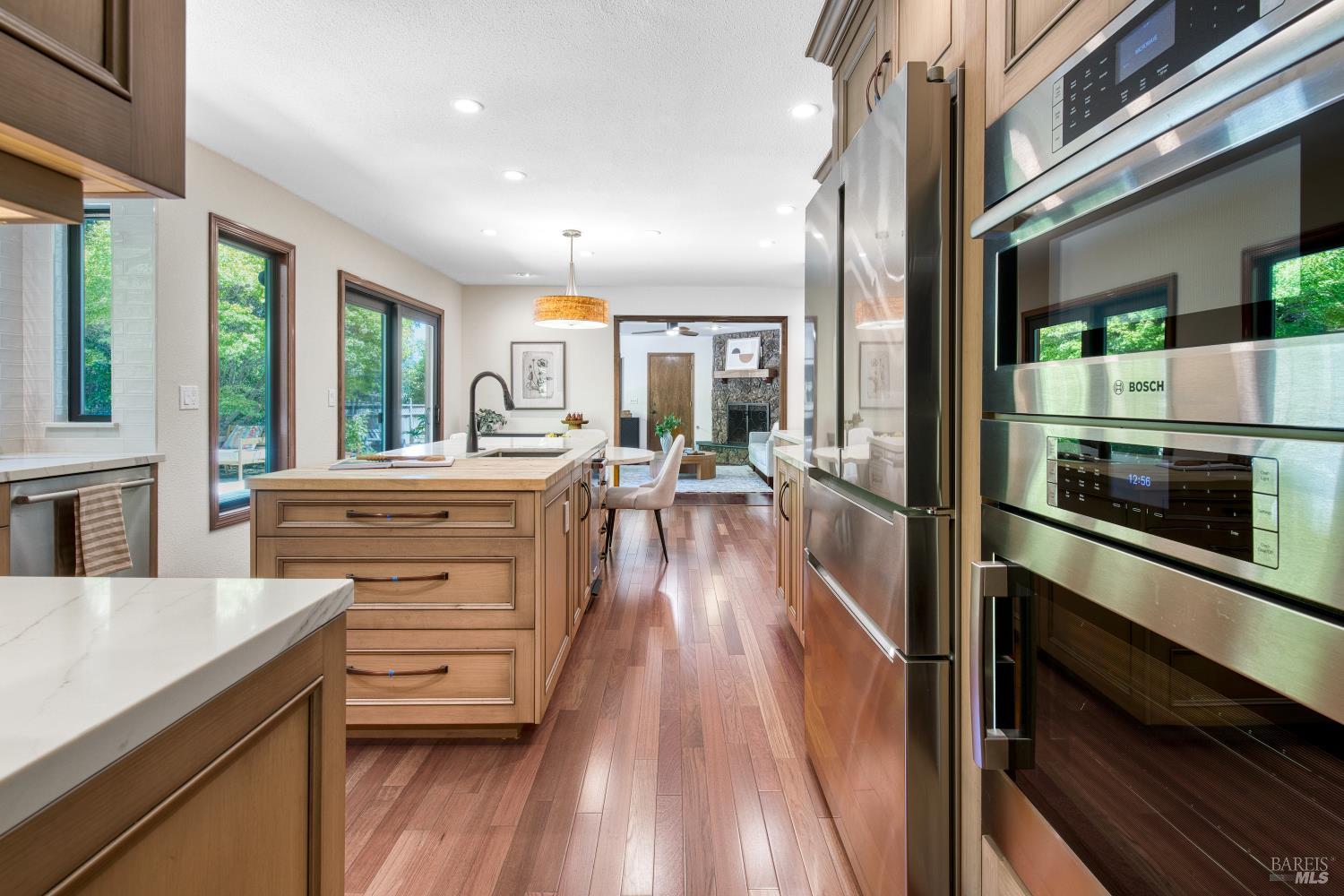 8 Racquet Court Novato CA 94947