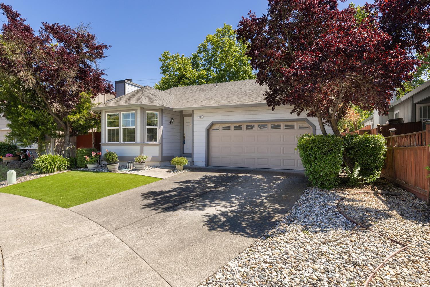 1935 Seville Street Santa Rosa CA 95403