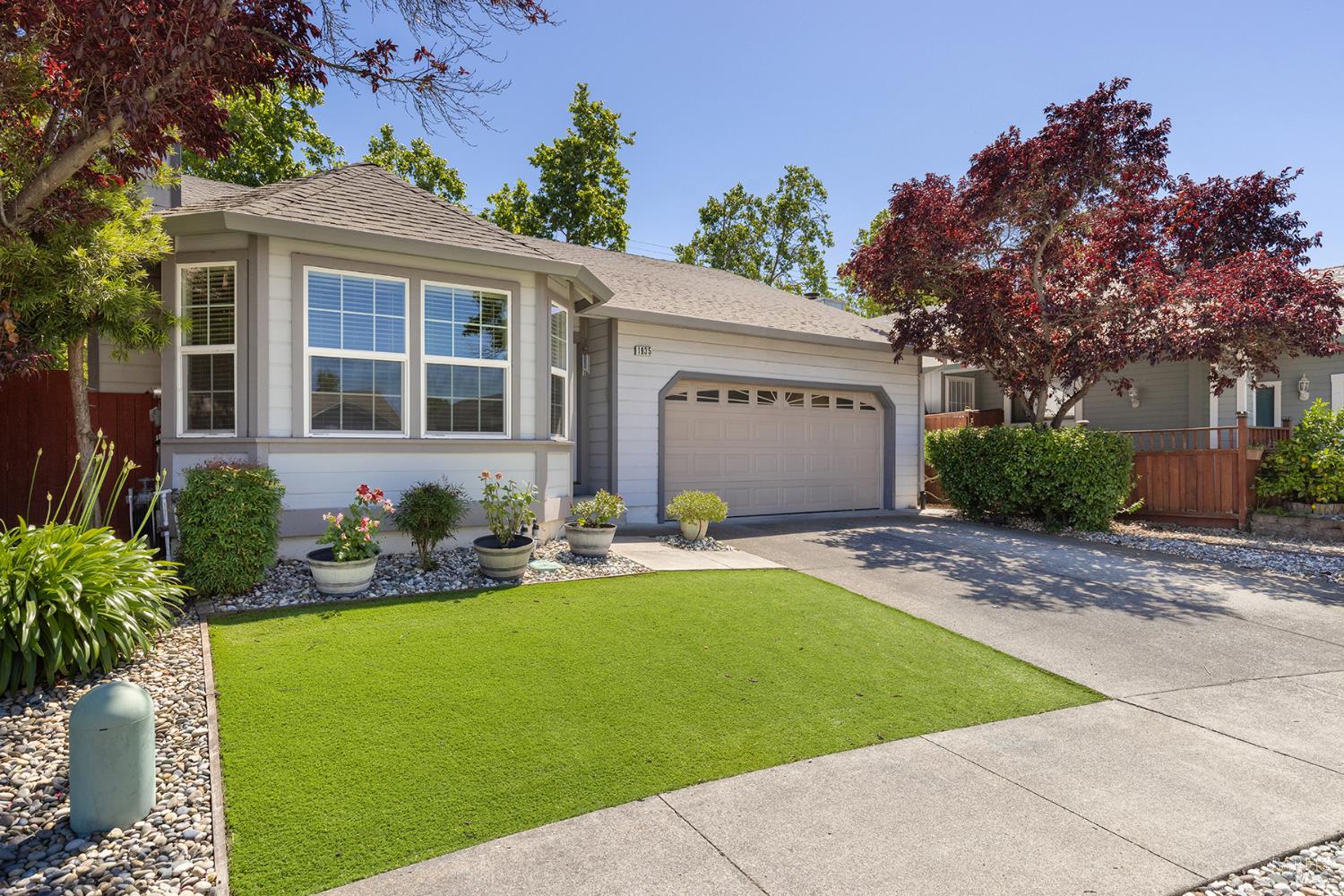 1935 Seville Street Santa Rosa CA 95403