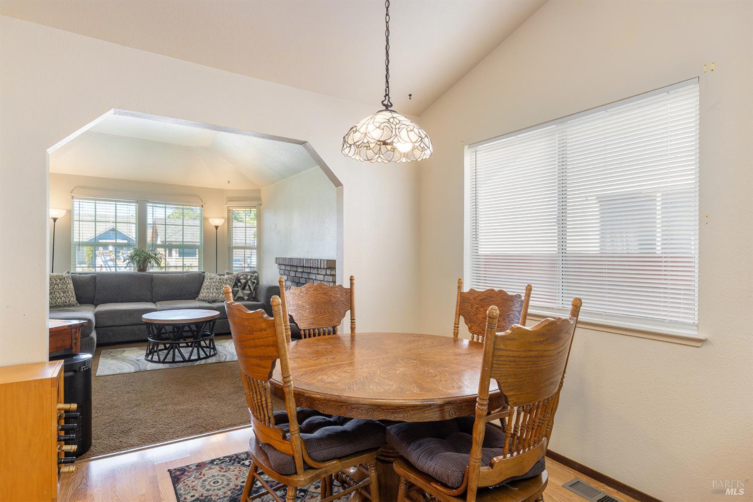 1935 Seville Street Santa Rosa CA 95403