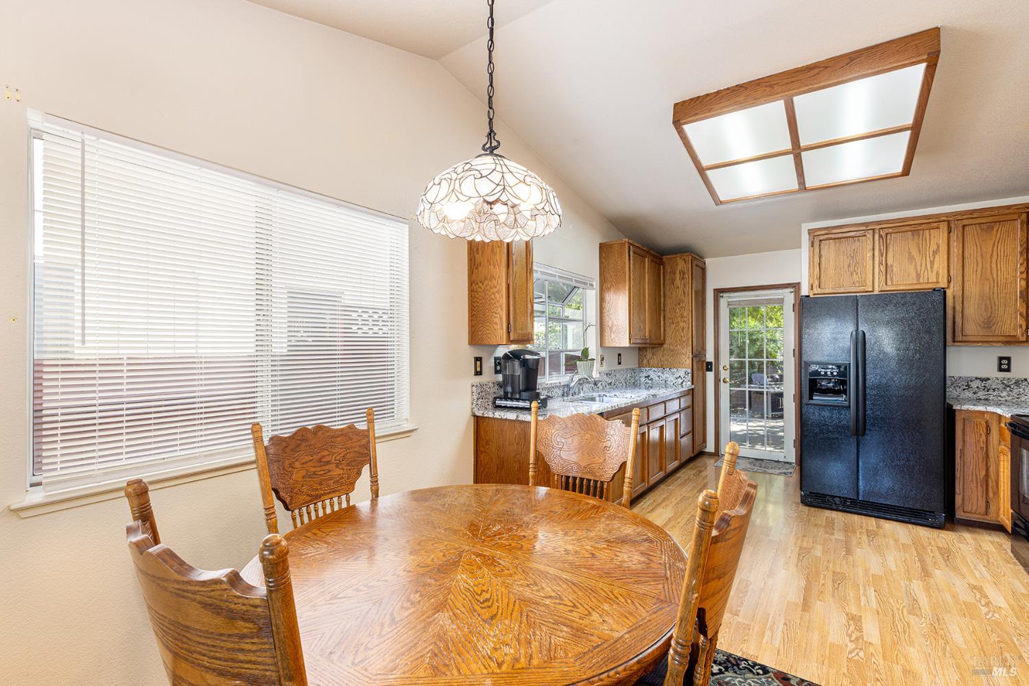 1935 Seville Street Santa Rosa CA 95403