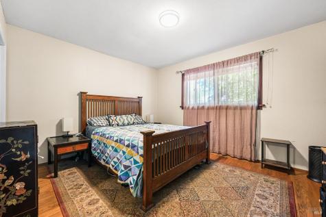 613 Ashbury Avenue Santa Rosa CA 95404