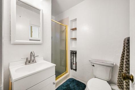 613 Ashbury Avenue Santa Rosa CA 95404