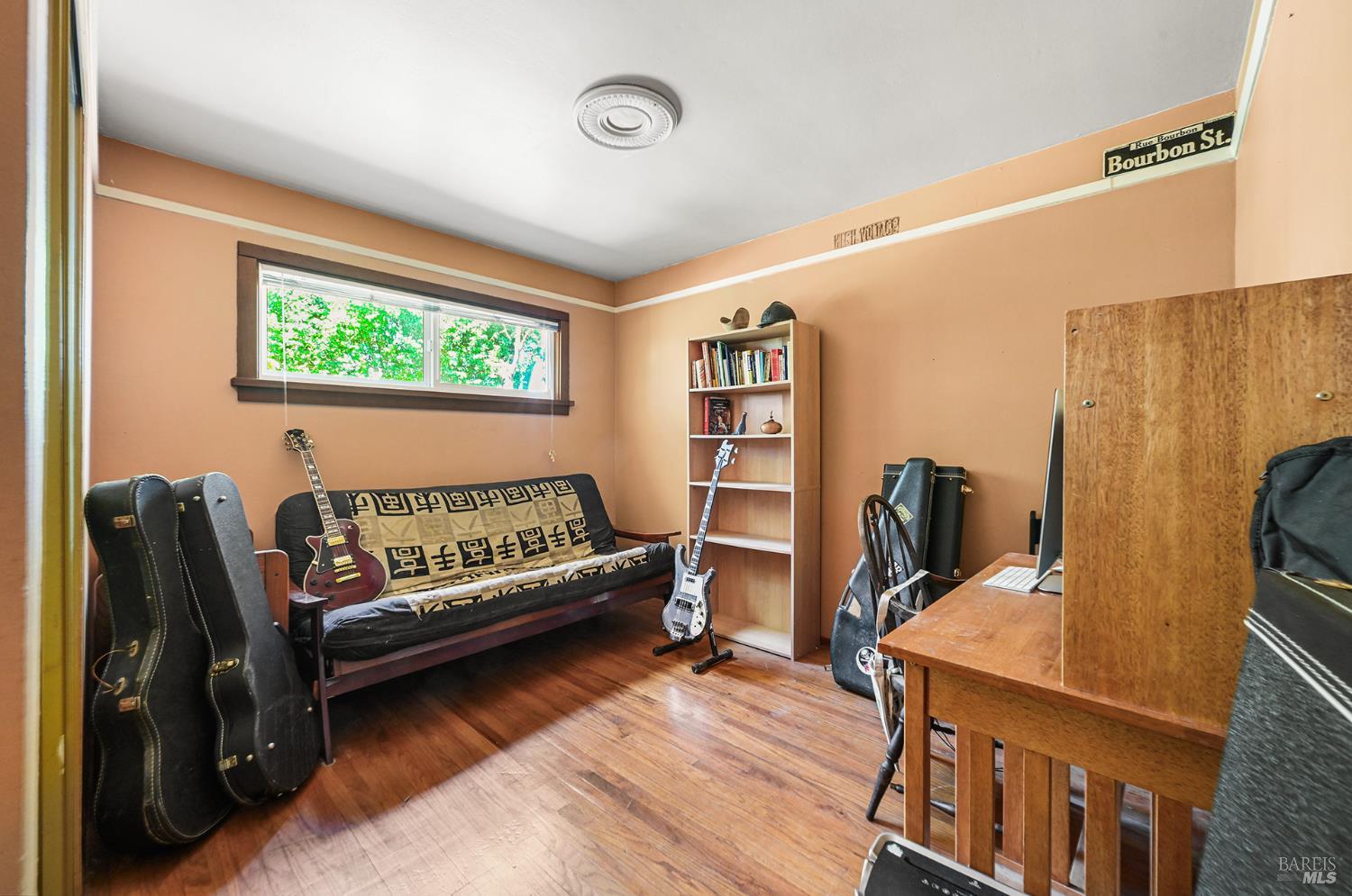 613 Ashbury Avenue Santa Rosa CA 95404