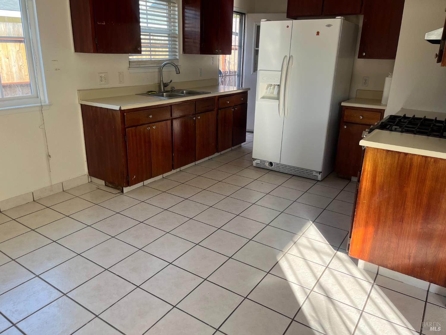 75 Nancy Lane Willits CA 95490