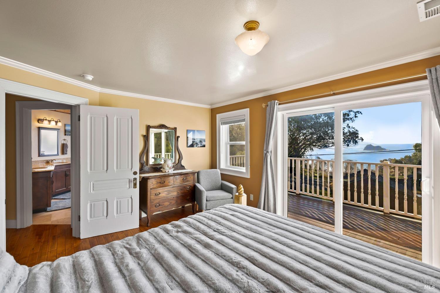 45180 Headlands Drive Mendocino CA 95460