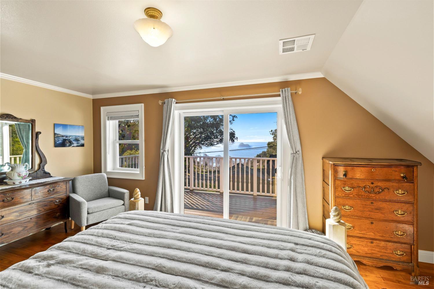 45180 Headlands Drive Mendocino CA 95460