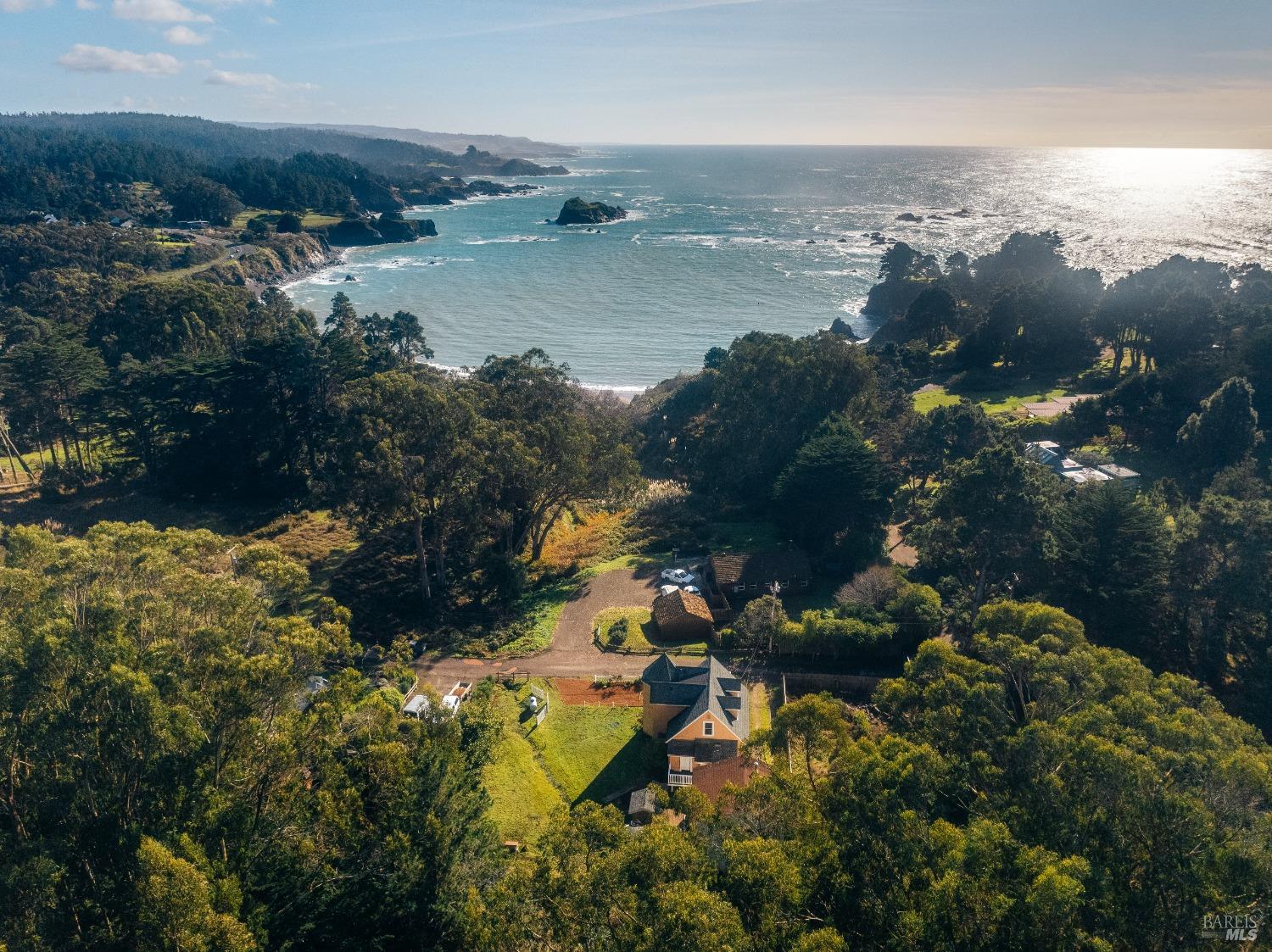 45180 Headlands Drive Mendocino CA 95460