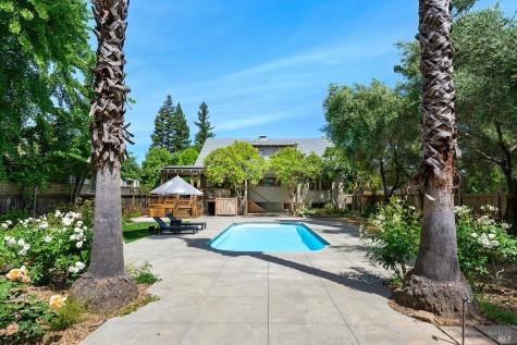438 Matheson Street Healdsburg CA 95448