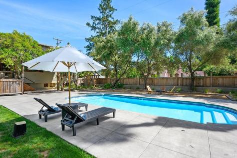 438 Matheson Street Healdsburg CA 95448