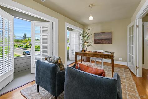 438 Matheson Street Healdsburg CA 95448