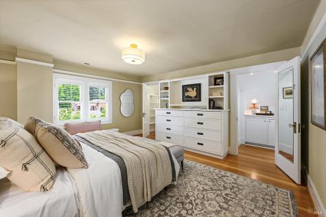 438 Matheson Street Healdsburg CA 95448
