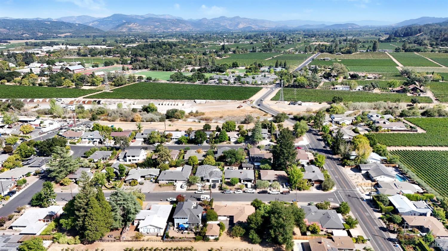 2040 Olive Avenue St. Helena CA 94574