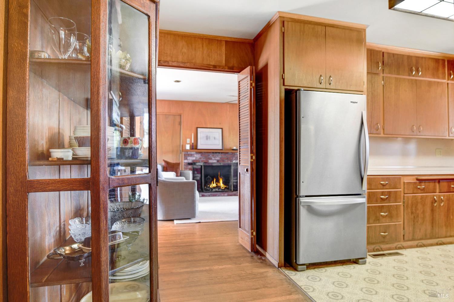 2040 Olive Avenue St. Helena CA 94574