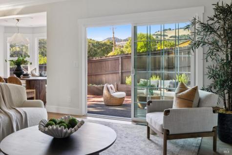 4 Rondee Lane Novato CA 94945