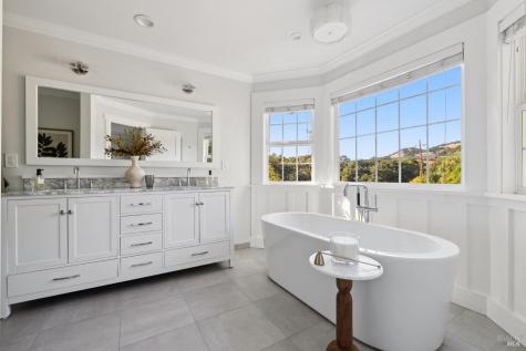 4 Rondee Lane Novato CA 94945