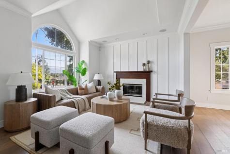 4 Rondee Lane Novato CA 94945