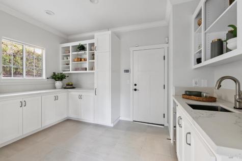 4 Rondee Lane Novato CA 94945