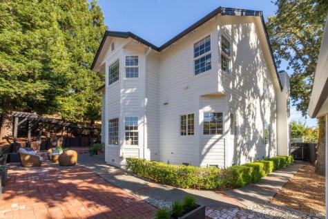 4 Rondee Lane Novato CA 94945