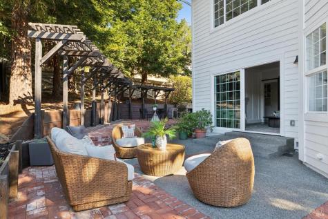 4 Rondee Lane Novato CA 94945