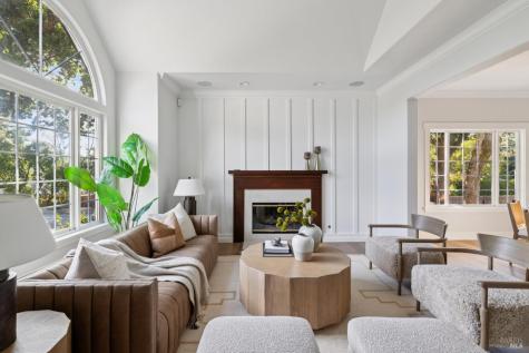 4 Rondee Lane Novato CA 94945