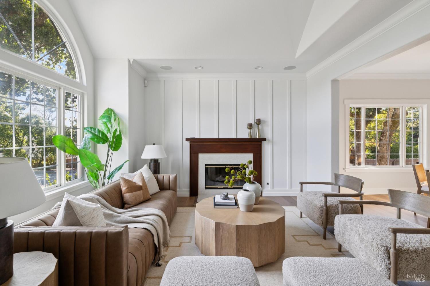 4 Rondee Lane Novato CA 94945