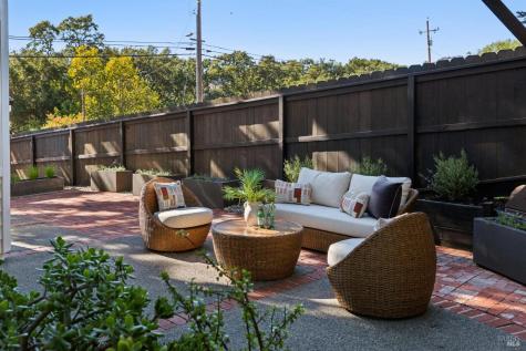 4 Rondee Lane Novato CA 94945