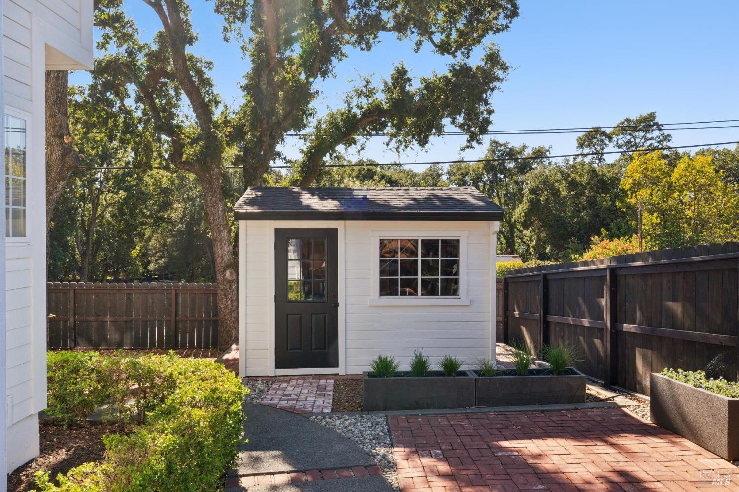 4 Rondee Lane Novato CA 94945