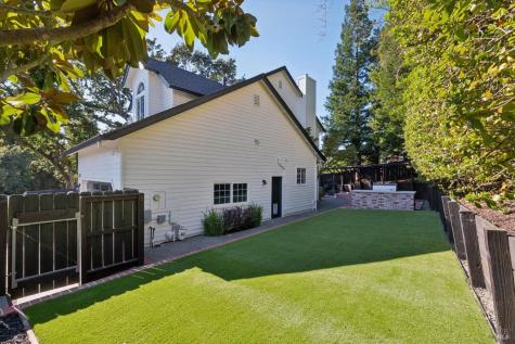 4 Rondee Lane Novato CA 94945